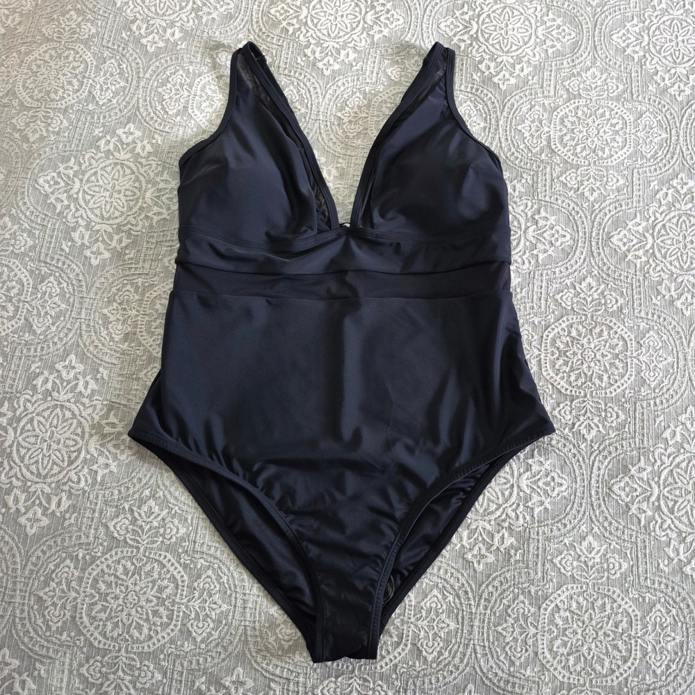 Cupshe Black Mesh Trim V-Neck One Piece Swimsuit Adjustable Straps  Womens 2X